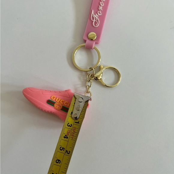 Forever Sports Car Gucci Keychain Holder - Picture 4 of 5